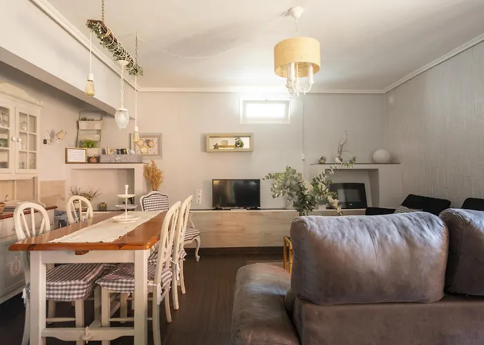 La Tapisserie Encanto En El Corazon De Santander